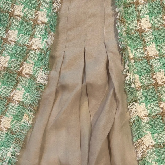 Vintage Chanel FR 40 Jacket w Skirt Set - Picture 3 of 16